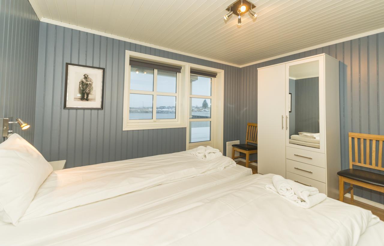 Rorbuene Svolvaer Havn Villa Luaran gambar